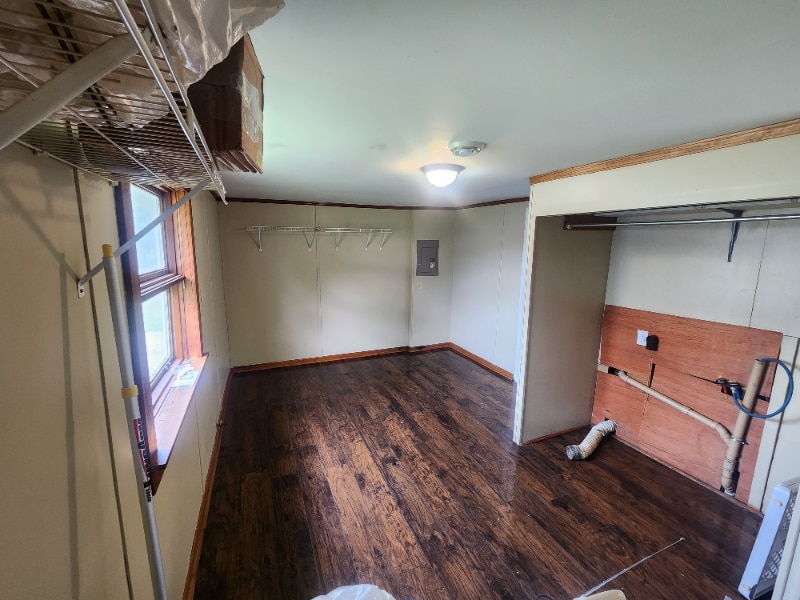 Building Photo - 646 Cherry St