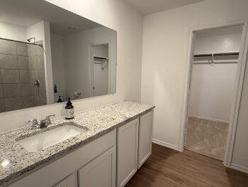 Building Photo - 2013 Paper Birch Pl