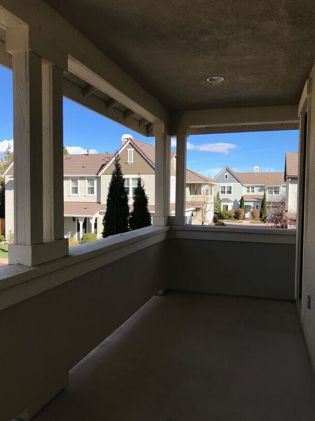 Building Photo - Two Story Home in Somersett Vue Community