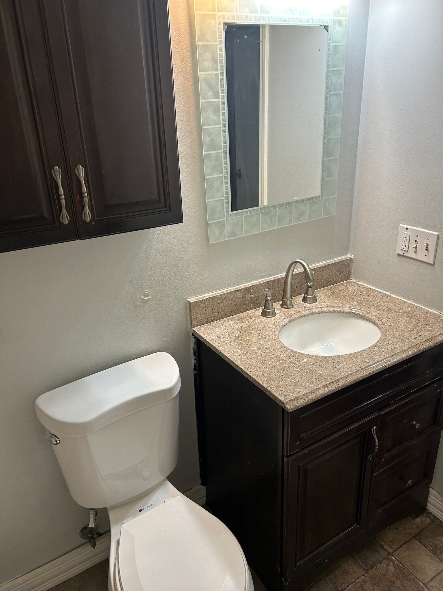 Building Photo - 545 Calef Rd