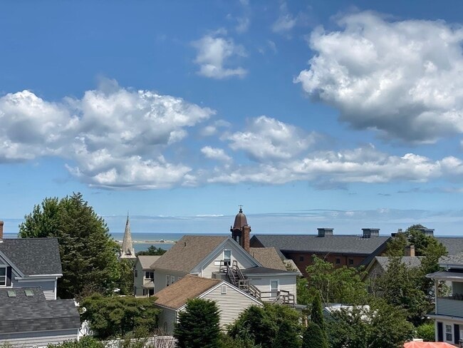 Building Photo - 9 Allerton St