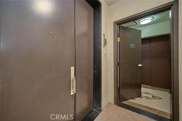 Building Photo - 5525 W Olympic Blvd