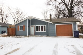 Building Photo - Spacious, Updated 3 Bedroom Home on the West Side of Town. Schedule a Showing Today!