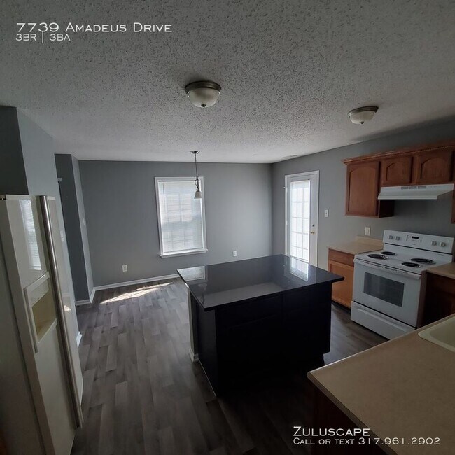 Building Photo - 7739 Amadeus Dr