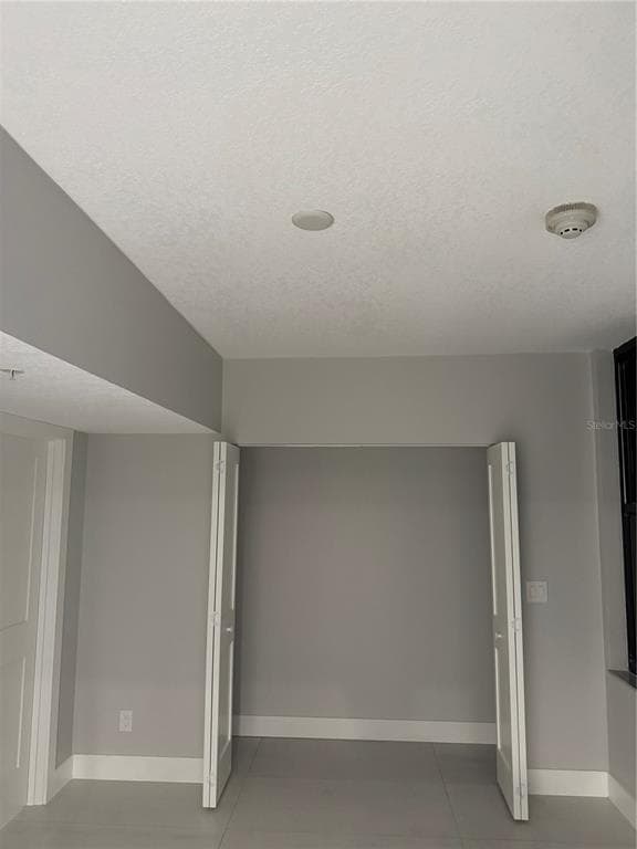 Building Photo - 2020 Harbourside Dr