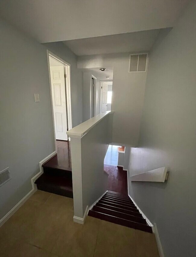 Building Photo - 11224 Beaver Trail Ct