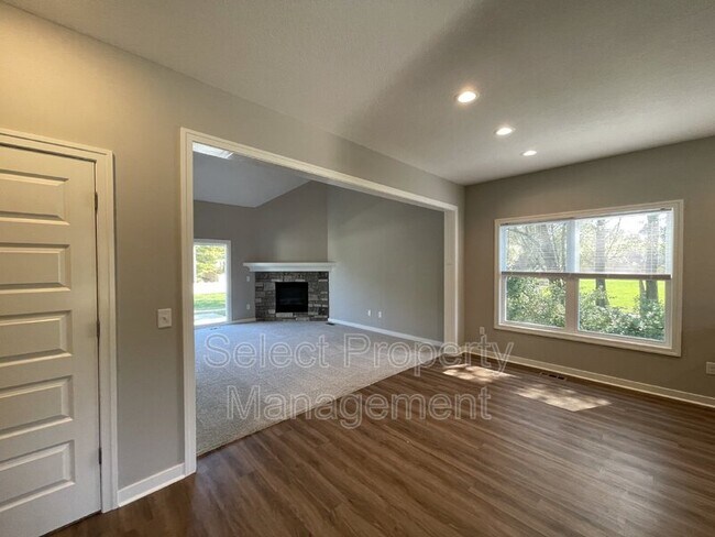 Building Photo - 5426 Copper Horse Trl