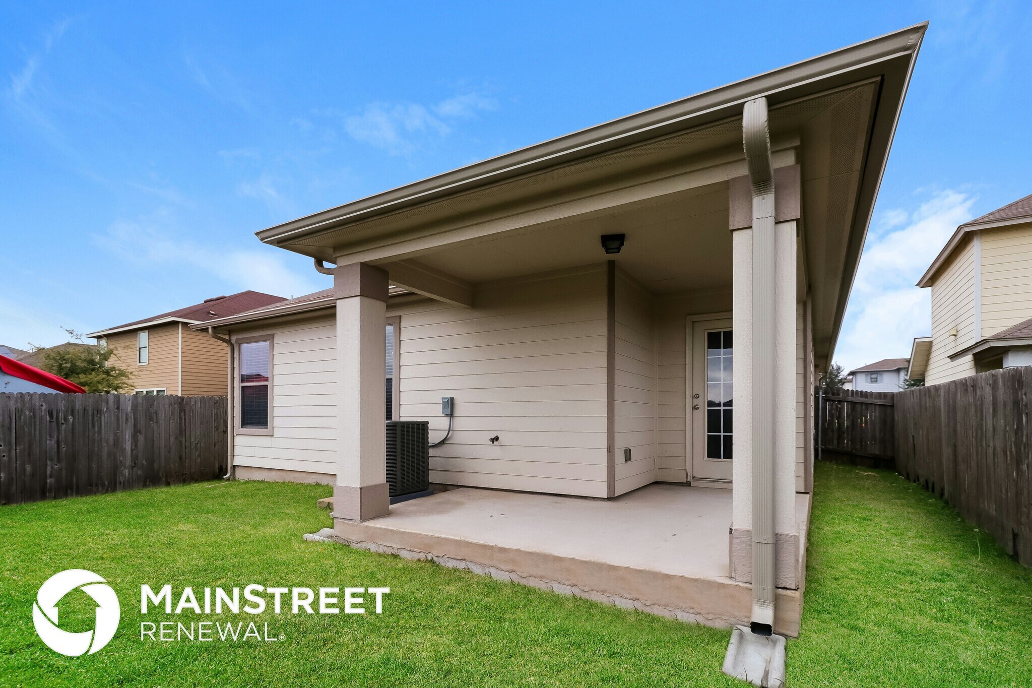 Building Photo - 13521 Coomes Dr