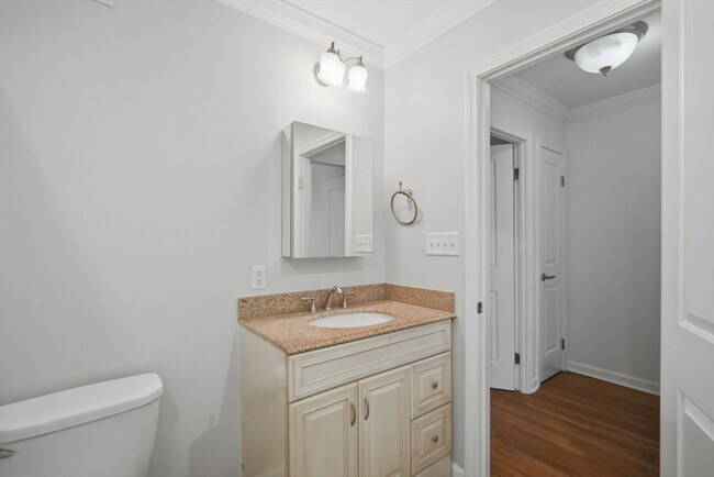 Building Photo - 1155 Dickinson St