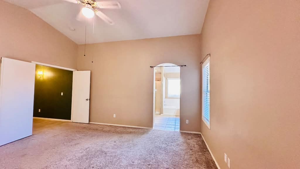Building Photo - 4826 W Ponderosa Ln