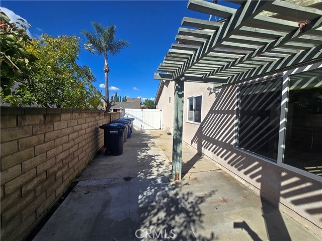 Building Photo - 22622 Rockford Dr