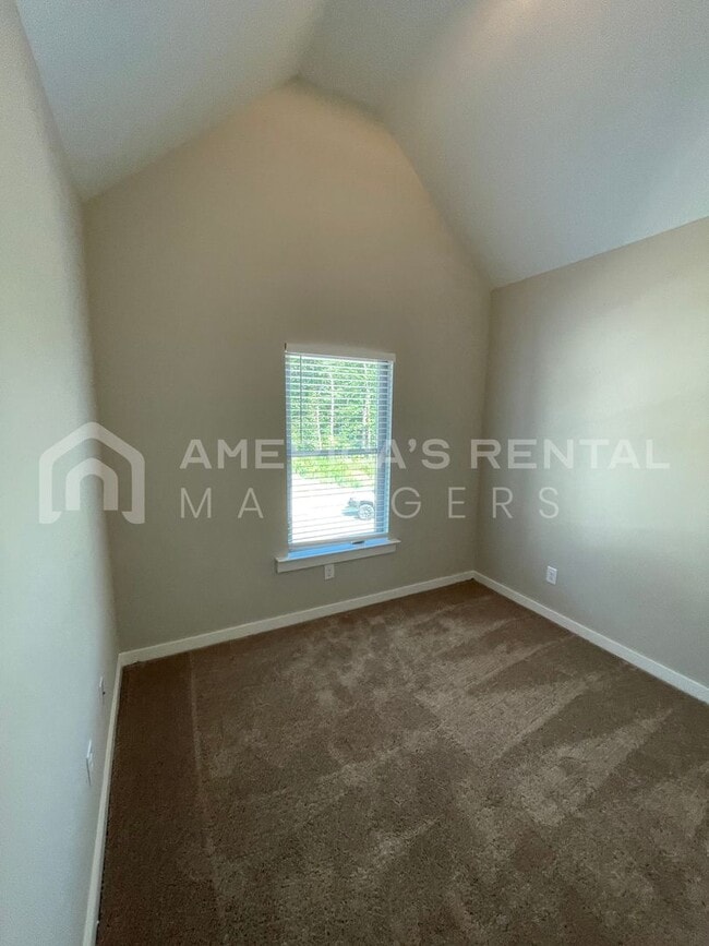 Building Photo - Home for Rent in Cullman, AL!! Available to View with 48 Hours Notice!