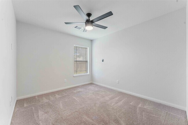 Building Photo - 20918 Bastion Settle Dr