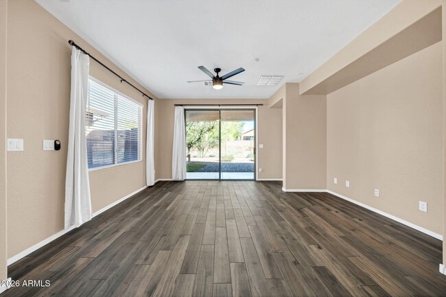 Building Photo - 1834 W Owens Way