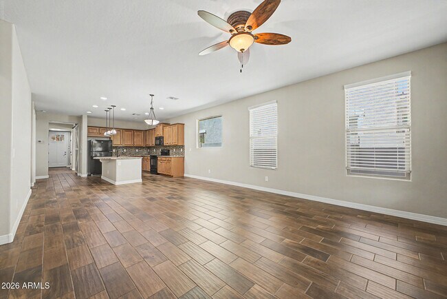 Building Photo - 4286 E Mesquite St