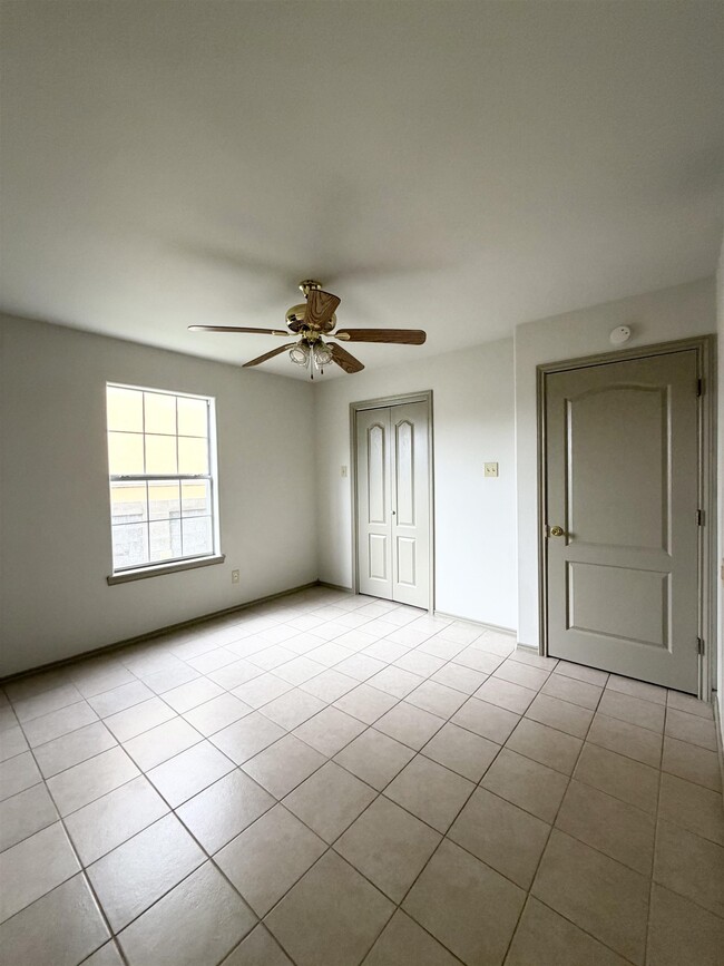 Building Photo - 507 Shiloh Dr