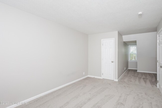 Building Photo - 115 Buttercup Rd