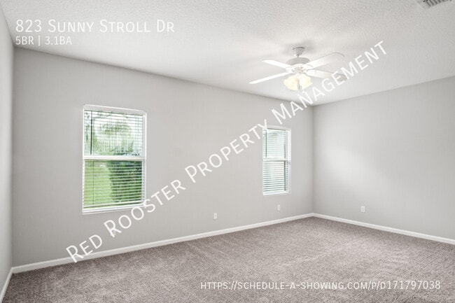 Building Photo - 823 Sunny Stroll Dr