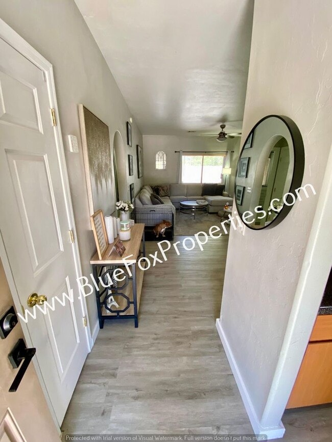 Building Photo - 1365 E Zulema Loop