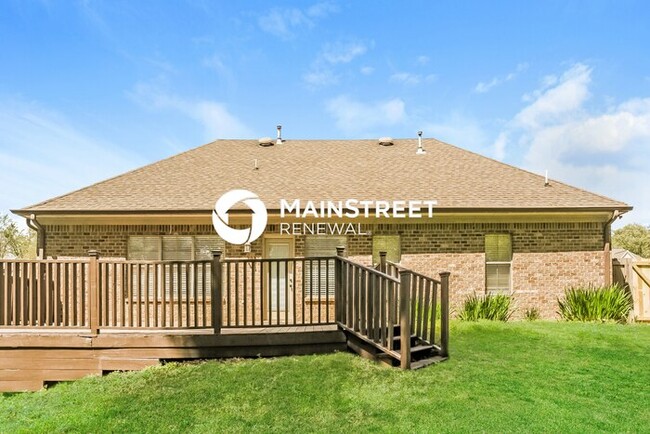 Building Photo - 10105 Cypress Lake Dr