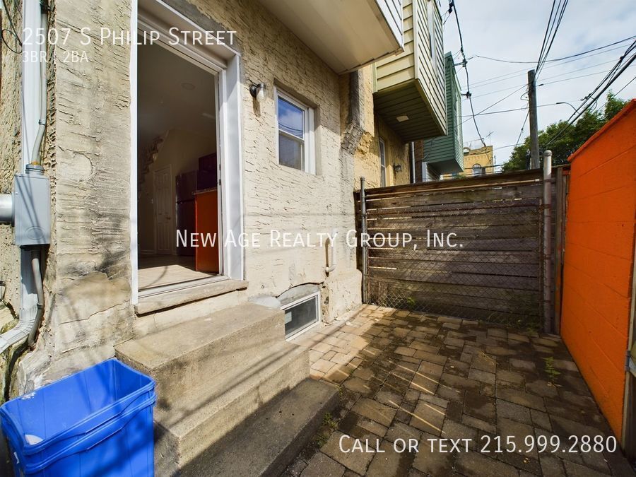 Building Photo - 2507 S Philip St