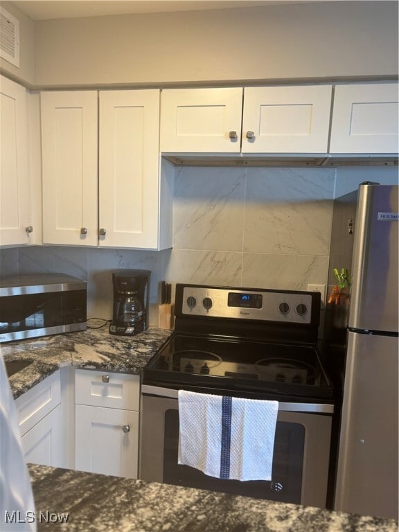 Building Photo - 12520 Edgewater Dr