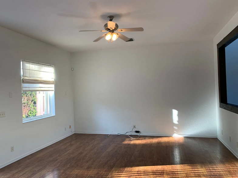 Building Photo - 5202 Victoria Cir