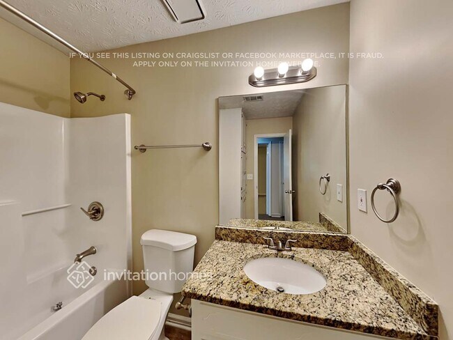 Building Photo - 2260 Rockwell Dr