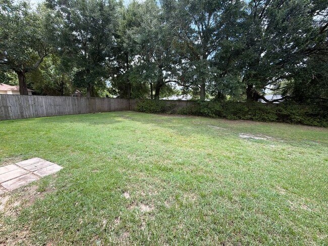 Building Photo - 4633 Ridge Pointe Dr