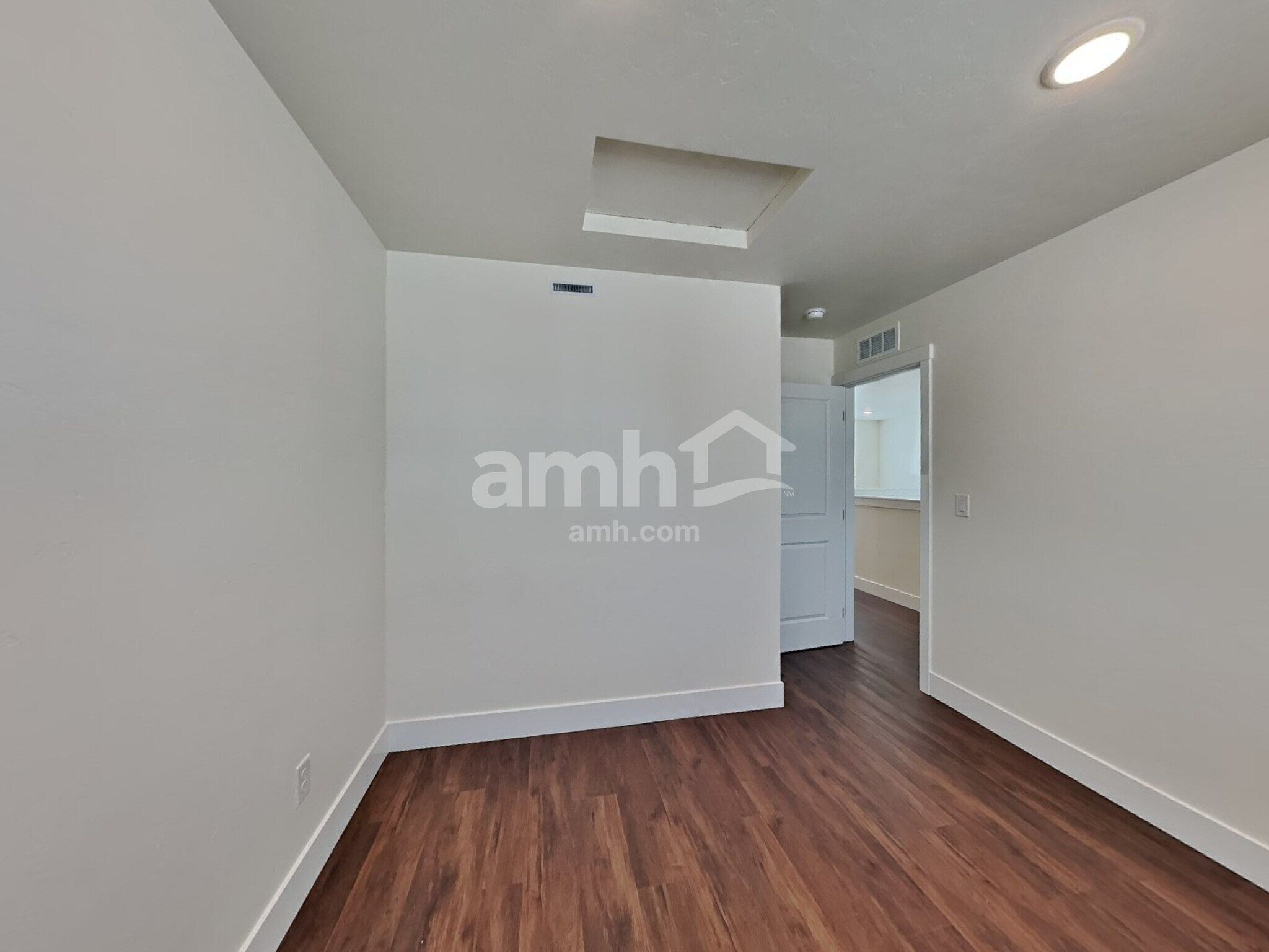 Building Photo - 11518 W Mesquite St