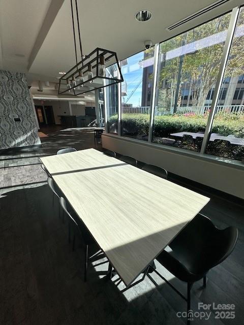 Building Photo - 210 N Church St