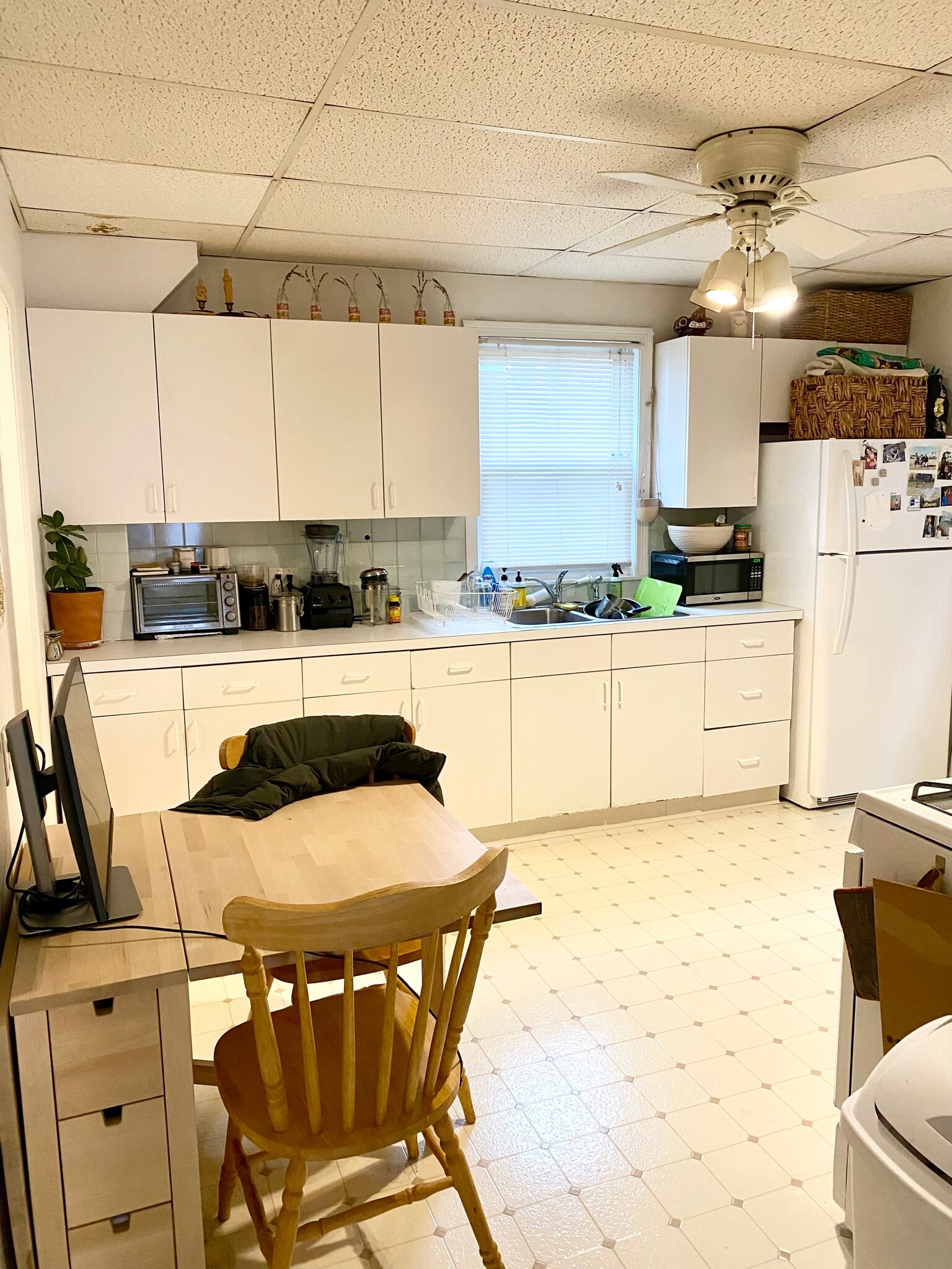 Building Photo - 160 Otis St