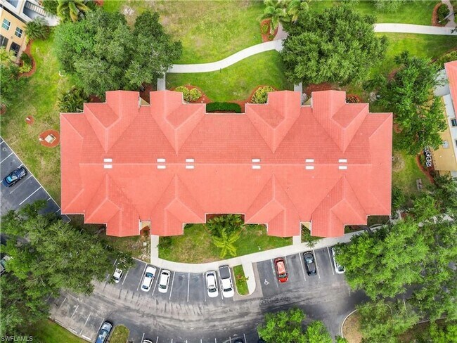 Building Photo - 11561 Villa Grand