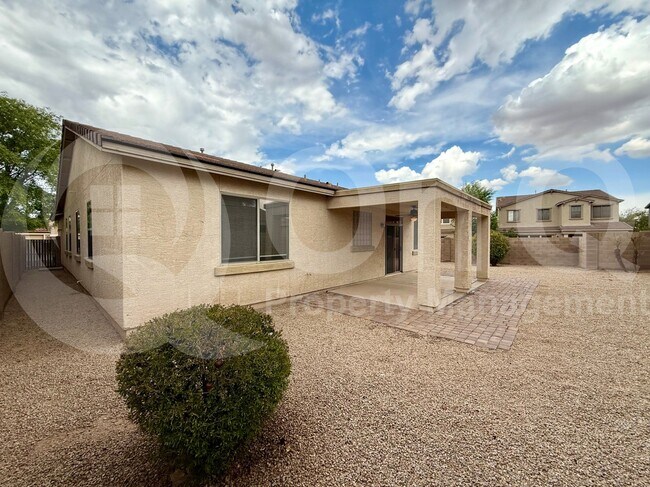 Building Photo - 43465 W Bailey Dr