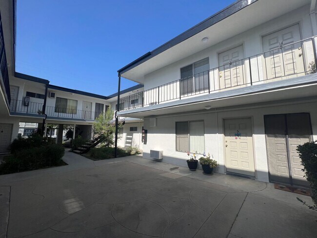 Building Photo - 7766 Wyngate St