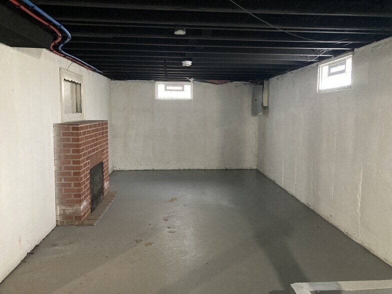 Bonus Flex Room in the Basement - 5614 Gatesworth Ave