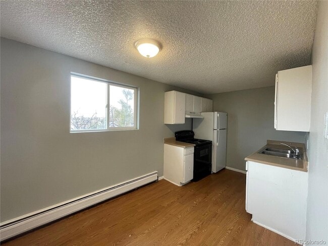 Building Photo - 1676 Hanover St