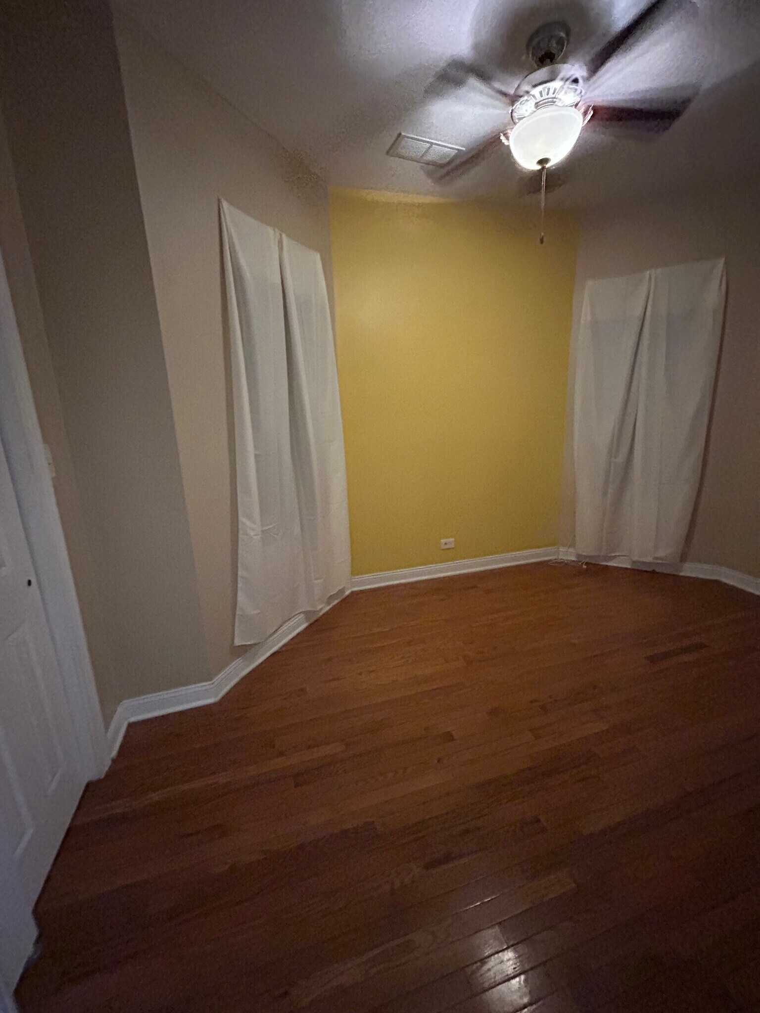 Second Bedroom which is the larger room - 6630 S Ingleside Ave