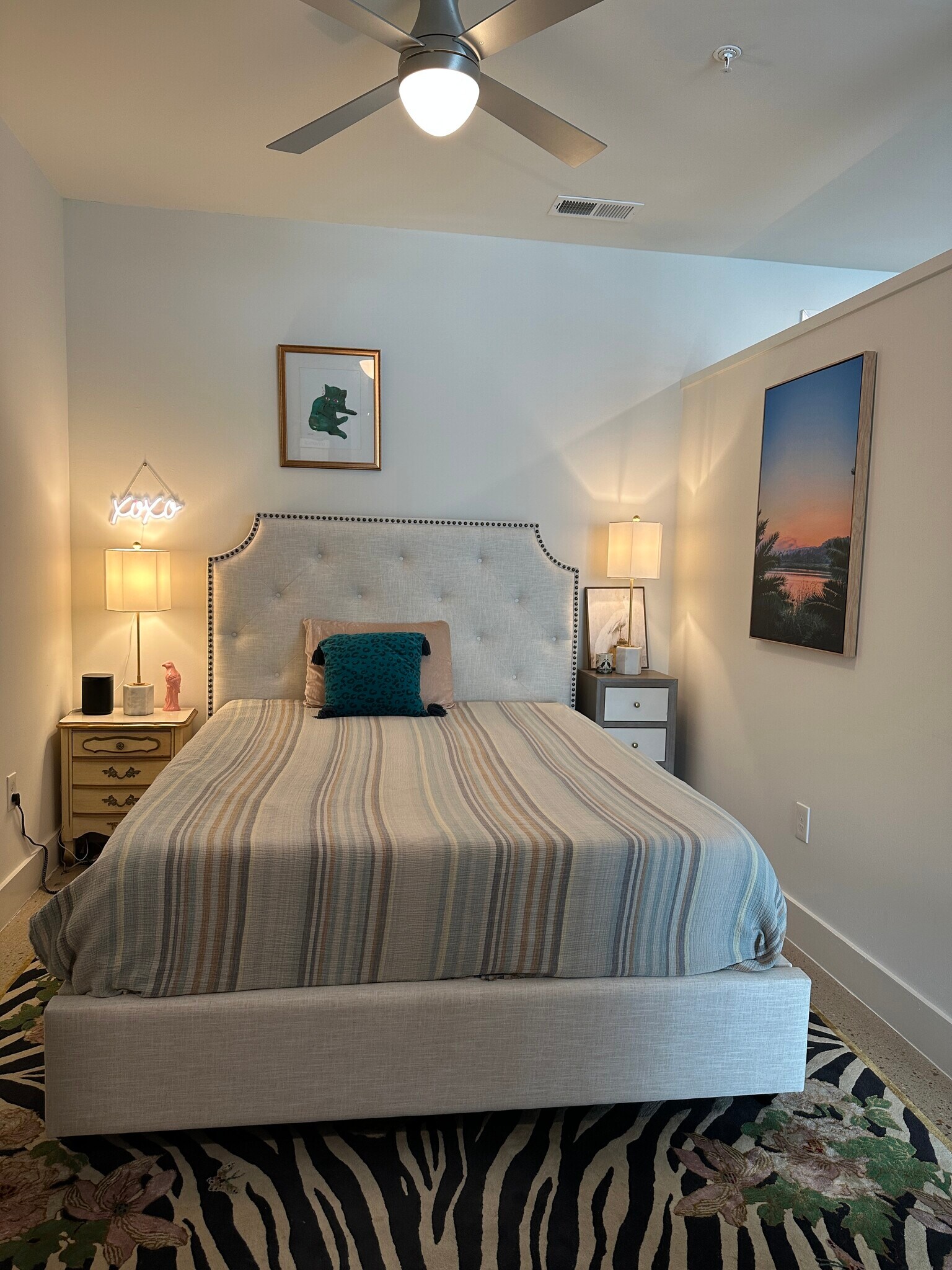 Queen size bed, organic mattress, mattress cover and bedding. - 2906 S 1st St