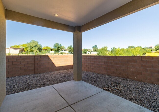 Building Photo - Cerro Del Norte NEW CONSTRUCTION IN SANTA FE