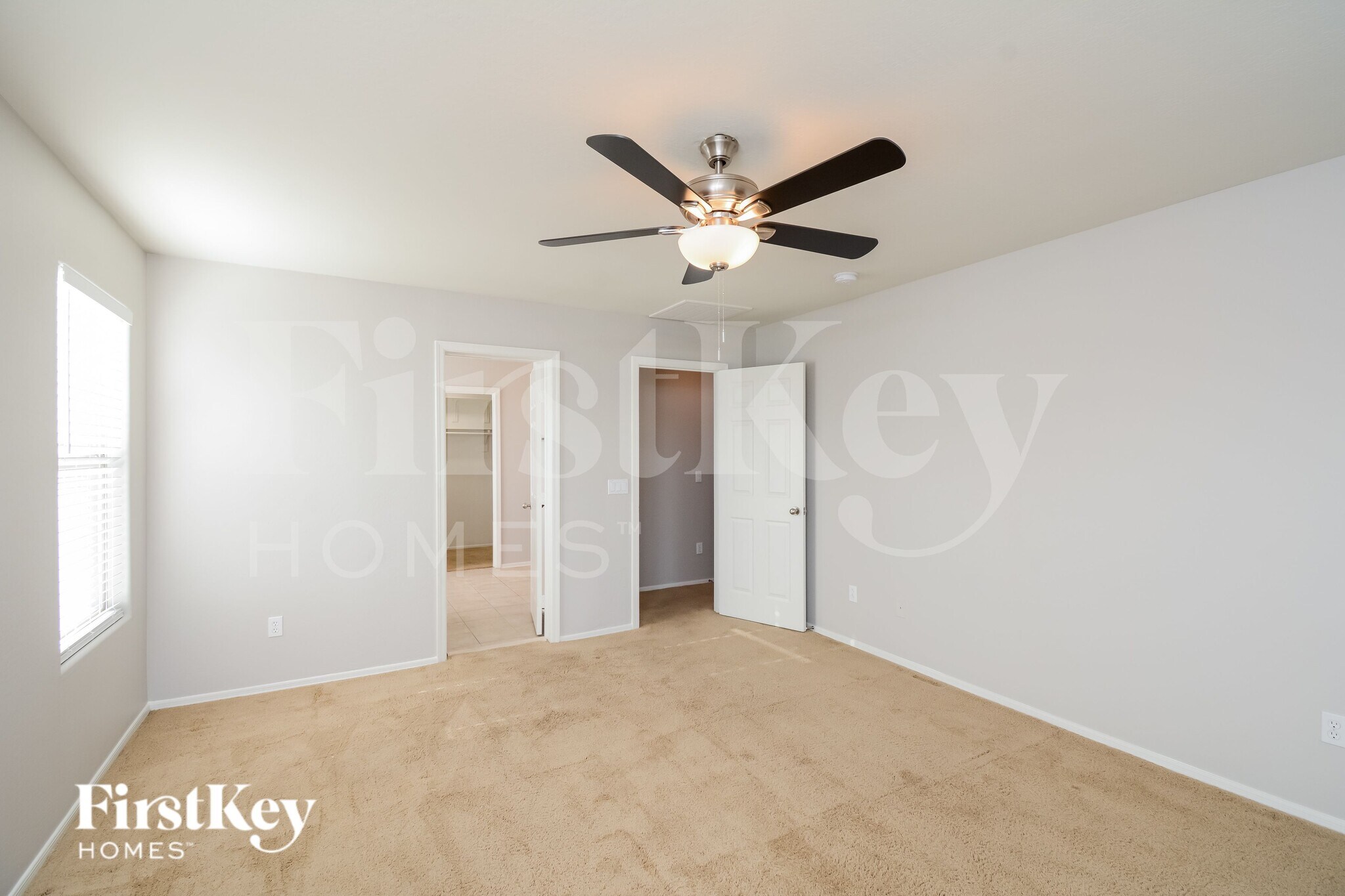 Building Photo - 16430 W Prickly Pear Trail