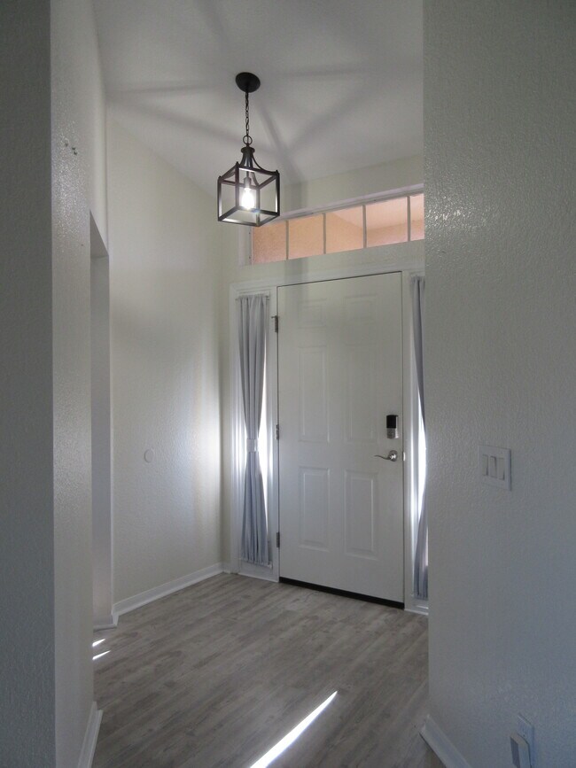 Building Photo - 1185 Rio De Janeiro Ave