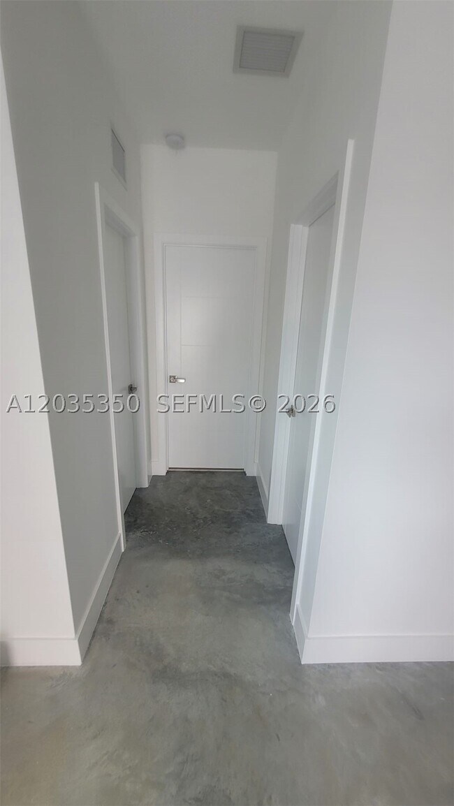 Building Photo - 2146 NW 69th St
