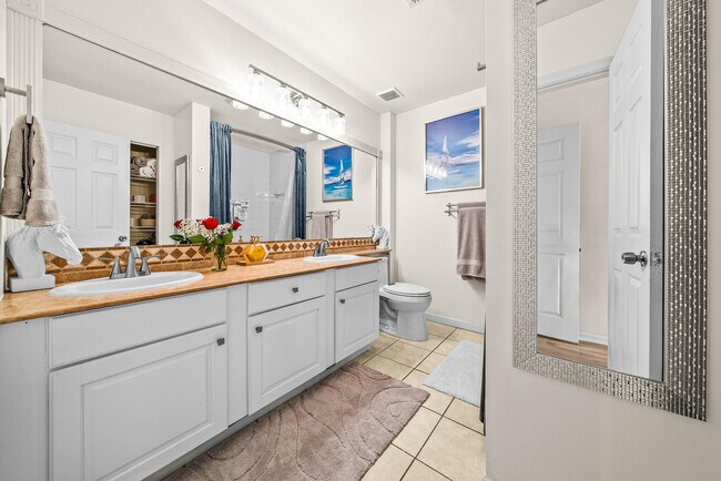 Building Photo - 11720 St Andrews Place St