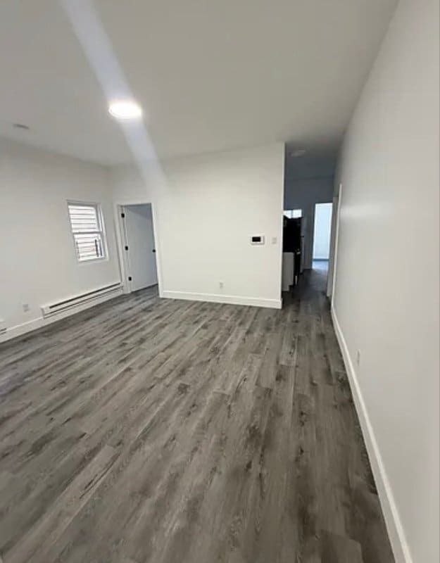 Building Photo - 25 Riverview Pl