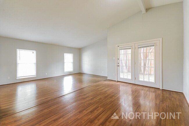 Building Photo - 4BR/2BA | Updated Single Family Home | 2-Car Garage Parking | Gated backyard