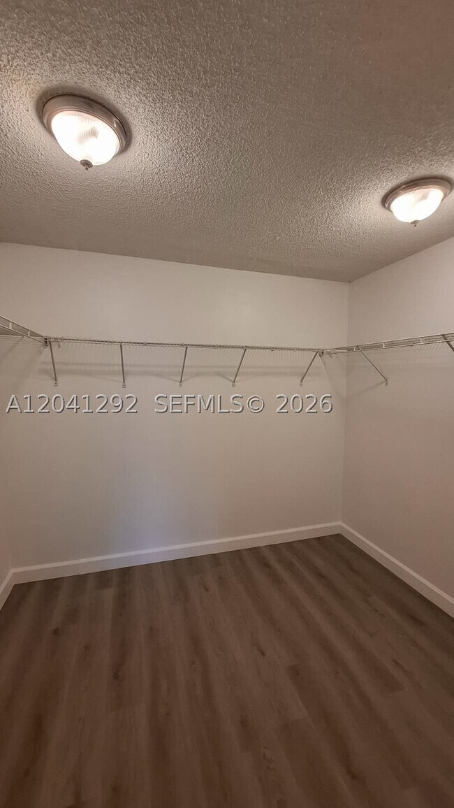 Building Photo - 496 NW 165th St