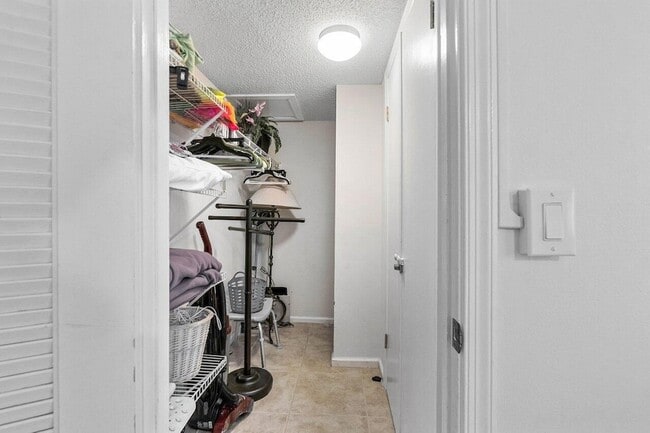 Building Photo - 2800 N Ocean Dr
