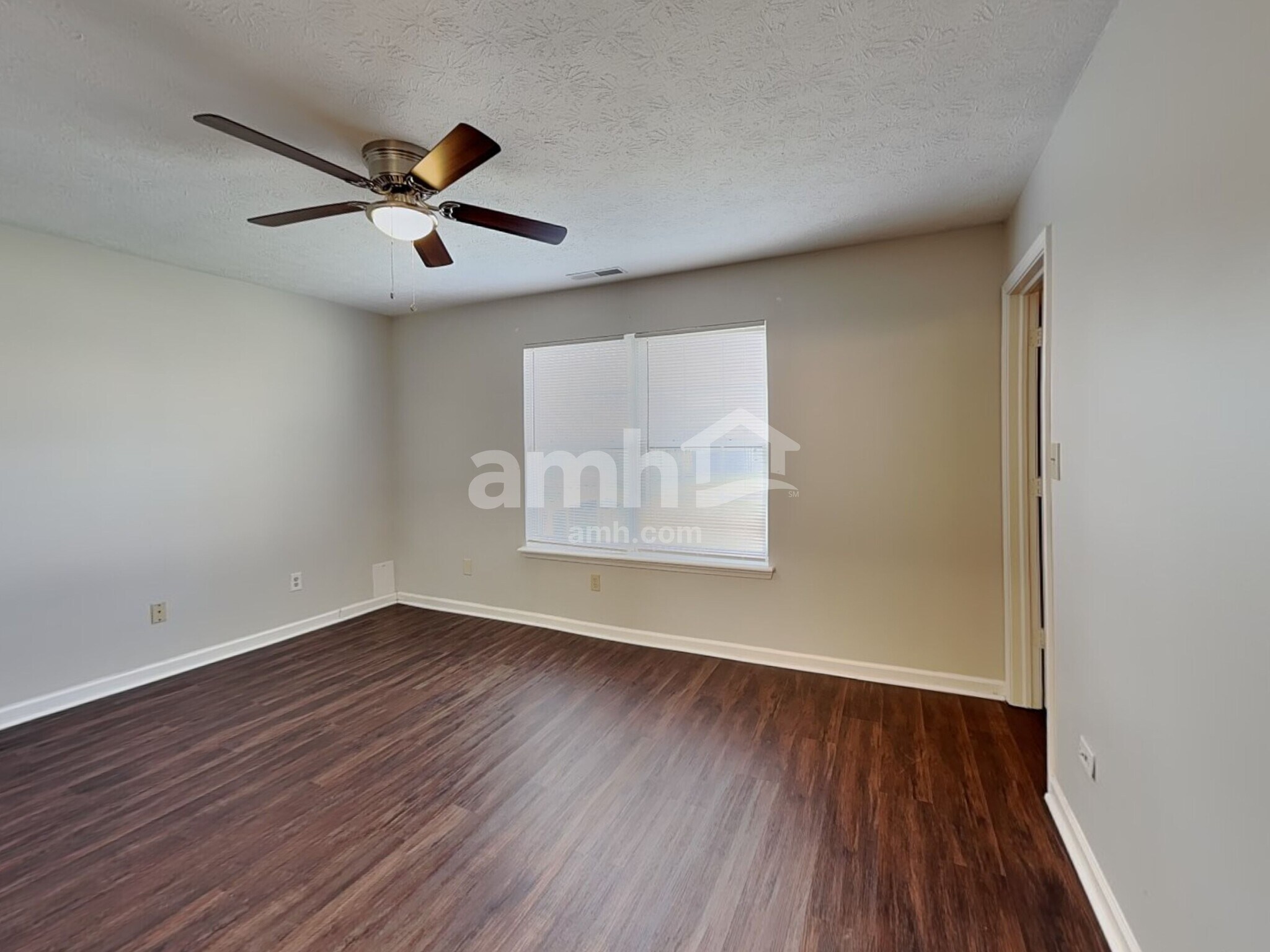 Building Photo - 1354 Millridge Dr