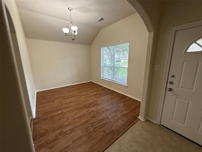 Building Photo - 5118 Birch Manor Ln